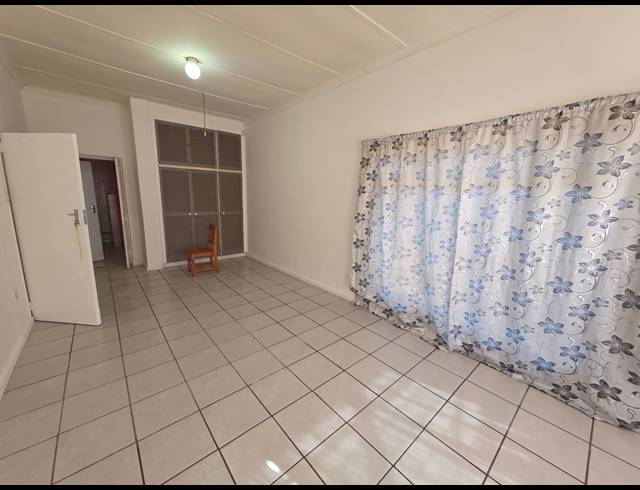 4 BEDROOM HOUSE FOR SALE IN SASOLBURG EXT 4